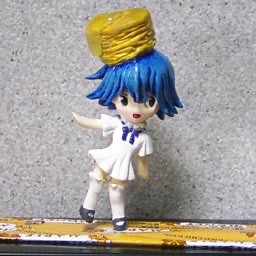 Biscuit-tan, 2Channel, Amin Garekino Bar, Garage Kit
