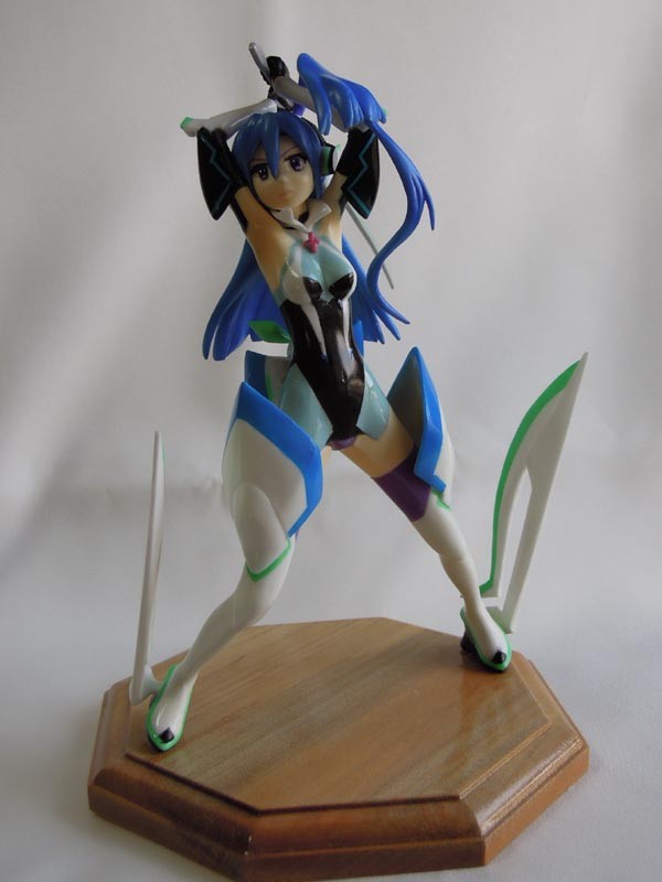 Kazanari Tsubasa, Senki Zesshou Symphogear, Usagi wa Kame, Garage Kit