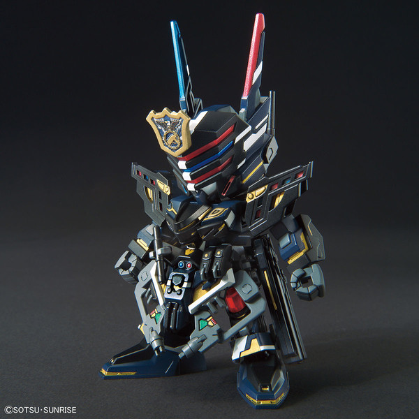 Sergeant Verde Buster Gundam, SD Gundam World Heroes, Bandai Spirits, Model Kit