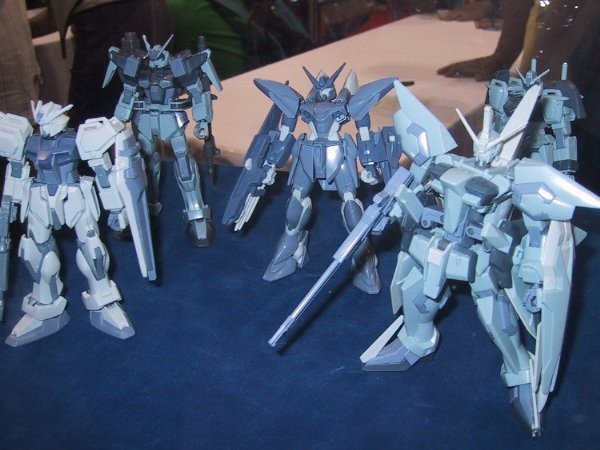 GAT-X102 Duel Gundam, GAT-X103 Buster Gundam, GAT-X105 Strike Gundam, GAT-X207 Blitz Gundam, GAT-X303 Aegis Gundam (Deactive Mode), Kidou Senshi Gundam SEED, Bandai, Model Kit, 1/144