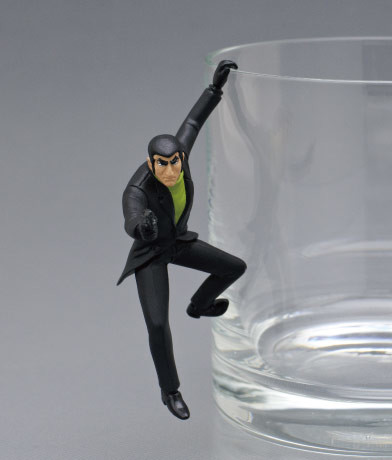 Duke Togo (Nerau Golgo), Golgo 13, Kitan Club, Trading