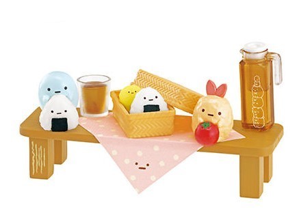 Agedama, Ebi Furai no Shippo, Furoshiki, Neko, Onigiri, Penguin?, Shirokuma, Tapioca, Tonkatsu, Sumikko Gurashi, Re-Ment, Trading