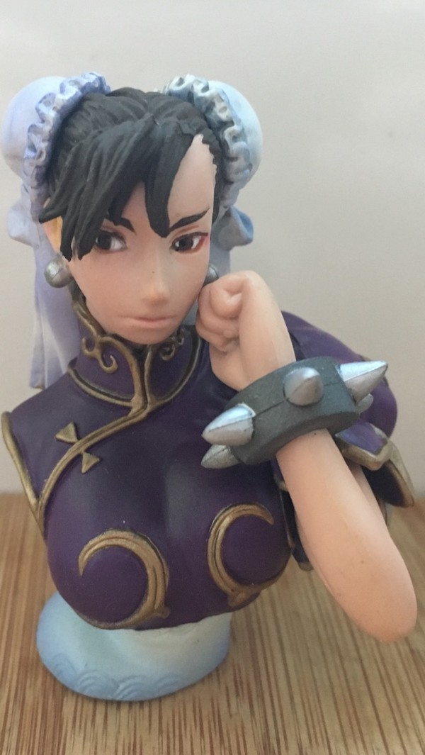 Chun-Li (Purple variant), Street Fighter, FiguAx, Trading