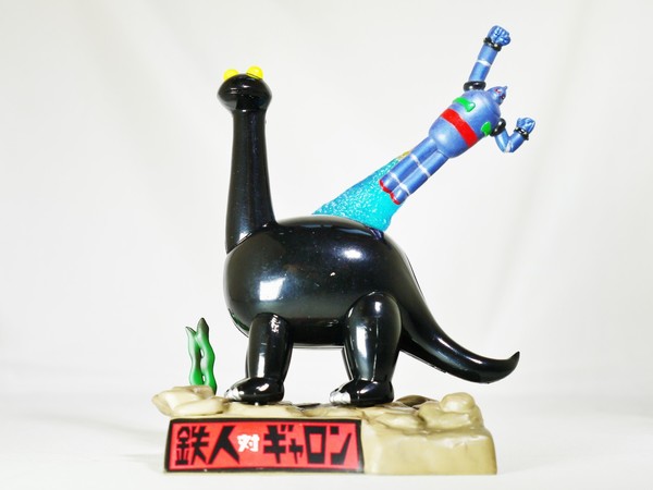 Tetsujin 28, Tetsujin 28-gou, Happinet Robin, Trading