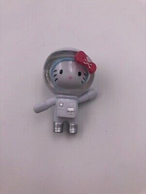 Hello Kitty, Hello Kitty, Tokidoki, Trading