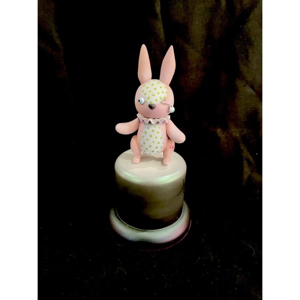 Deep Memories (Rabbit), Original, Vanilla Gallery, Pre-Painted