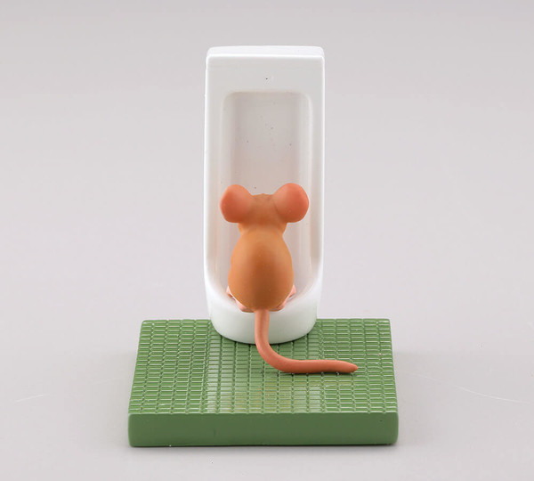 Sato Kunio's Animal"Bathroom In Groups" (Mouse), Kunio Sato Animal Illustration, Kaiyodo, Trading