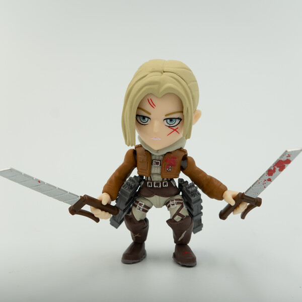 Annie Leonhart (Bloody Battle Damage), Shingeki No Kyojin, The Loyal Subjects, Trading
