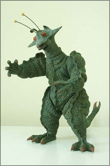 Uchuu Daikaijuu Girara, Uchuu Daikaijuu Girara, X-Plus, Pre-Painted