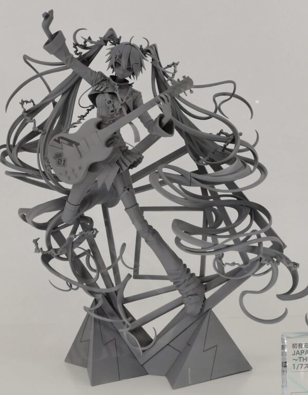 Hatsune Miku (Japan Tour 2023 Thunderbolt), Vocaloid, Design Coco, Pre-Painted, 1/7, 4595643112228