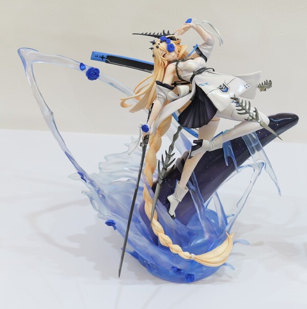 Lucia (Crimson Abyss, Apocalyptic Cyan), Punishing: Gray Raven, Ribose, Pre-Painted