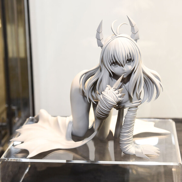 Run Elsie Jewelria (Darkness), To LOVEru Darkness, Union Creative International Ltd, Pre-Painted