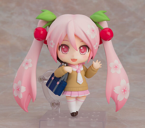Hatsune Miku (Sakura, Sailor Uniform), Vocaloid, 7-Eleven, Good Smile Company, Ito-Yokado, Action/Dolls