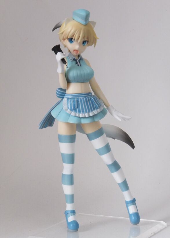 Nikka Edvardine Katajainen, Brave Witches, Low Legist, Garage Kit