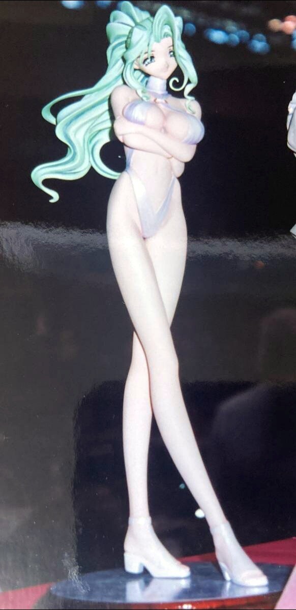 Luvalia, Witch!, Factor, Garage Kit