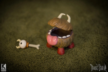 Chester, Don't Starve, ESC Toy, Trading
