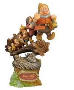 Bashful, Doc, Dopey, Grumpy, Happy, Sleepy, Sneezy, Snow White And The Seven Dwarfs, Square Enix, Trading