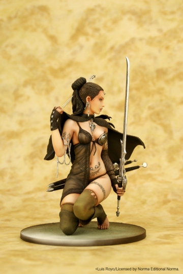 Hinatunaone Woman Of The Sands (The Touch of Ice), Art Of Luis Royo, Yamato, Pre-Painted