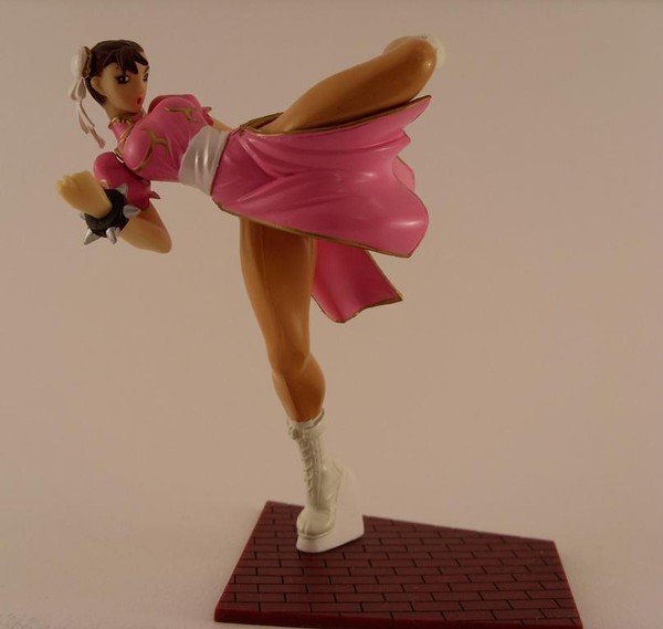 Chun-Li (Pink), Street Fighter II, Yamato, Trading