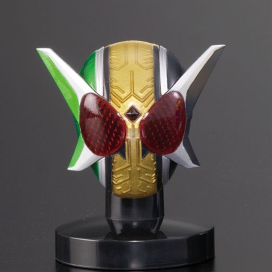 Kamen Rider Double Cyclone Joker Gold Xtreme, Kamen Rider Double Forever: A To Z/The Gaia Memories Of Fate, Kamen Rider W, Bandai, Pre-Painted, 1/6