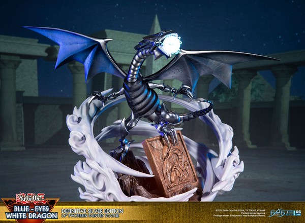 Blue-Eyes White Dragon (Definitive SilEdition), Yu-Gi-Oh! Duel Monsters, First 4 Figures, Pre-Painted