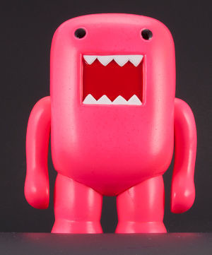 Domo-kun (Black Light Red), Domo-kun, Dark Horse, Pre-Painted
