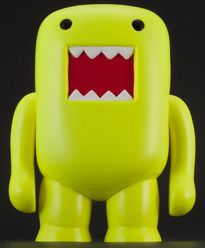Domo-kun (Black Light Yellow), Domo-kun, Dark Horse, Pre-Painted