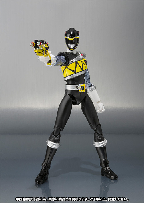Kyoryu Black, Zyuden Sentai Kyoryuger, Bandai, Action/Dolls