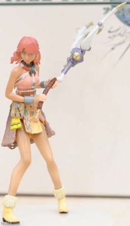 Oerba Dia Vanille (Suntory "Elixir"), Final Fantasy XIII, Square Enix, Suntory, Trading