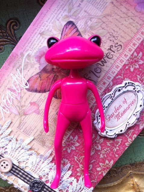 Lou Luella, Studio-uoo, Action/Dolls