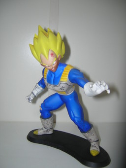 Vegeta SSJ (Collector's Edition), Dragon Ball Z, Irwin Toy, Pre-Painted