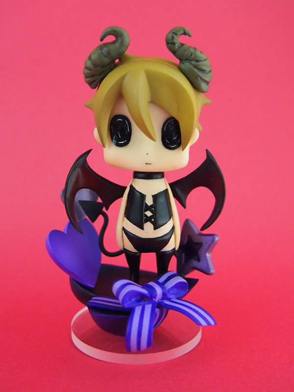 Gian Carlo (Succubus), Lucky Dog 1, Hush-Hush, Garage Kit