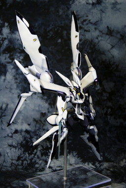 E.S. Dinah (2010 1.0), Xenosaga Episode III: Also Sprach Zarathustra, Ambivalent, Garage Kit