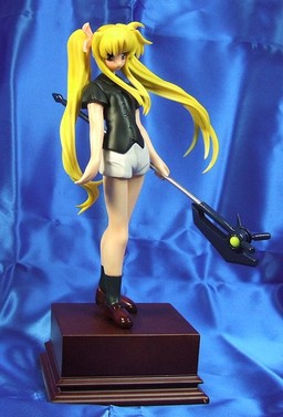 Fate T. Harlaown, Mahou Shoujo Lyrical Nanoha, Kyoukai Kishidan, Garage Kit, 1/6