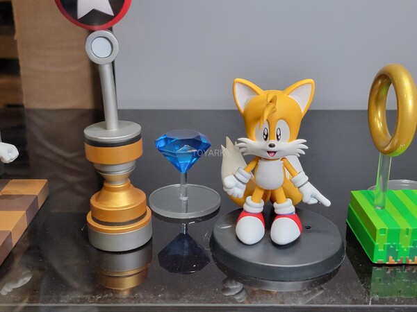 Miles "Tails" Prower (Classic Tails), Sonic The Hedgehog, Diamond Select Toys, Pre-Painted