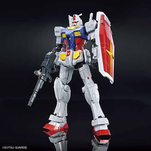 RX-78F00 Gundam (Titanium Finish), Bandai Spirits, Model Kit, 1/144