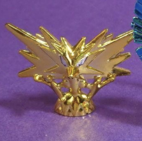 Thunder (Gold), Pocket Monsters, Bandai, Model Kit