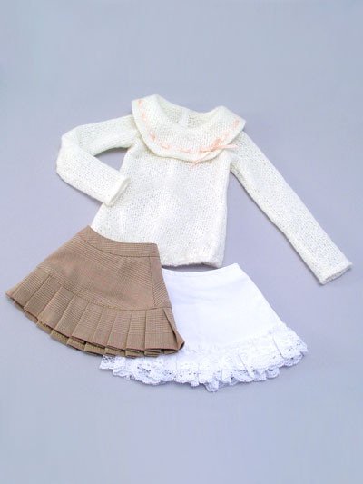 White Warm Knit Sweater And Mini Skirt Set, Volks, Accessories, 1/3