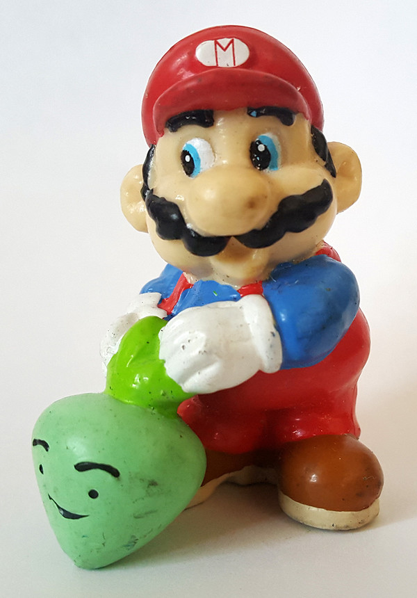 Mario (with Vegetable), Super Mario Brothers, Applause, Trading