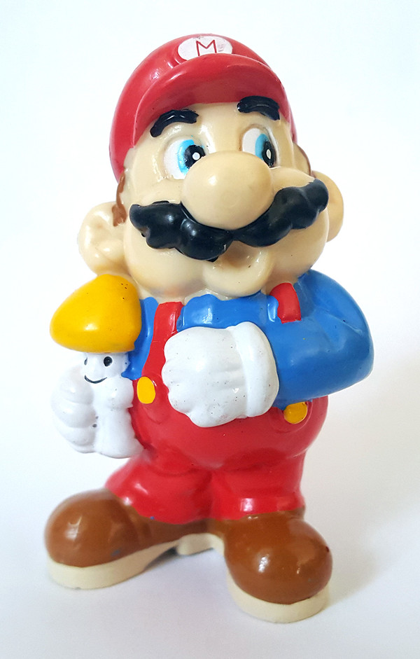 Mario (with Mushroom), Super Mario Brothers, Applause, Trading