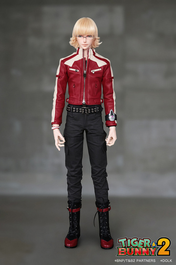 Barnaby Brooks Jr., Tiger & Bunny 2, Dolk Station, Action/Dolls