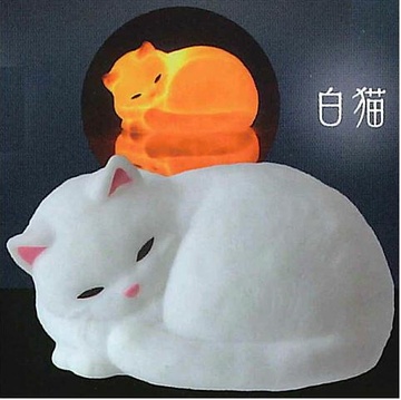 Cat (White cat), Unknown, Trading