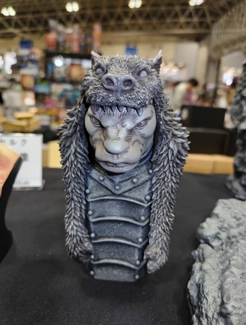 Wyald (Bust), Berserk (2017), Individual Sculptor, Garage Kit