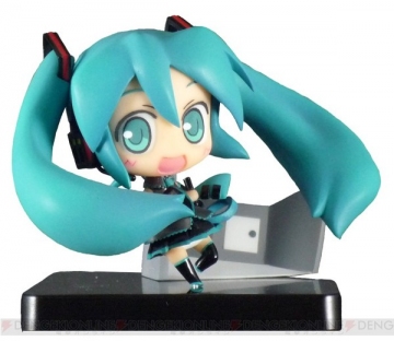 Hatsune Miku, Miku, Vocaloid, SEGA, Trading