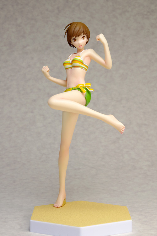 Satonaka Chie (Swimsuit), Persona 4: The Golden, Wave, Pre-Painted, 1/10, 4943209553556