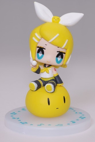 Kagamine Rin, Vocaloid, Taito, Trading