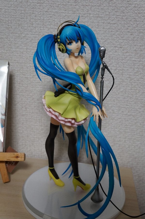 Hatsune Miku (Kochira, Shiawase Crossroad Eki 2√3 Bansen Fukin no Machiaishitsu desu.), Vocaloid, Kuma no Me, Garage Kit