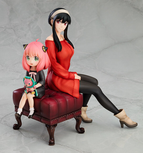 Anya Forger, Yor Forger, Spy × Family, Good Smile Company, Pre-Painted, 1/7, 4580416946513