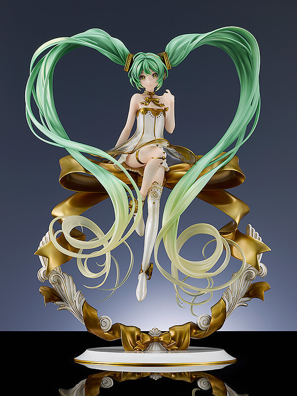 Hatsune Miku (Symphony 2022), Vocaloid, Good Smile Company, Pre-Painted, 1/1, 4580416947923