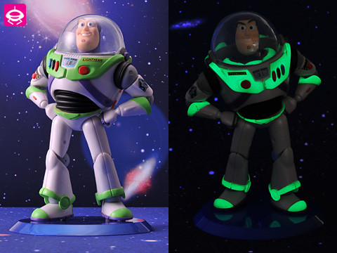 Buzz Lightyear (Glow in the Dark), Toy Story 3, SEGA, Pre-Painted